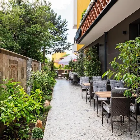 камъните 3* Burgasz