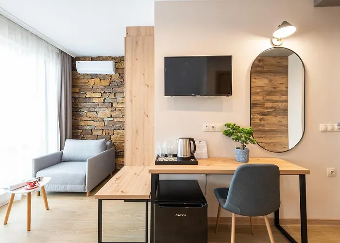 ホテル камъните 3*