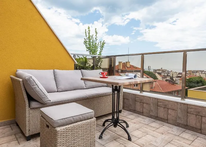 Хотел камъните 3*