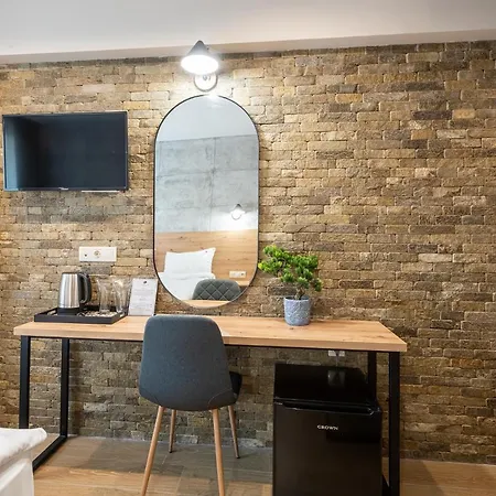 Otel камъните Burgaz