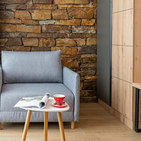 камъните Hotel 3*