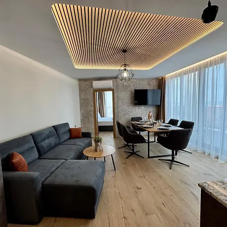 камъните Hotel 3*