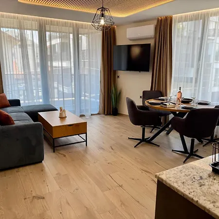 камъните Hotel 3*